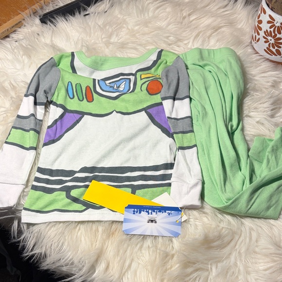 Disney Other - Disney Buzz Lightyear Pajama Set - Green and White